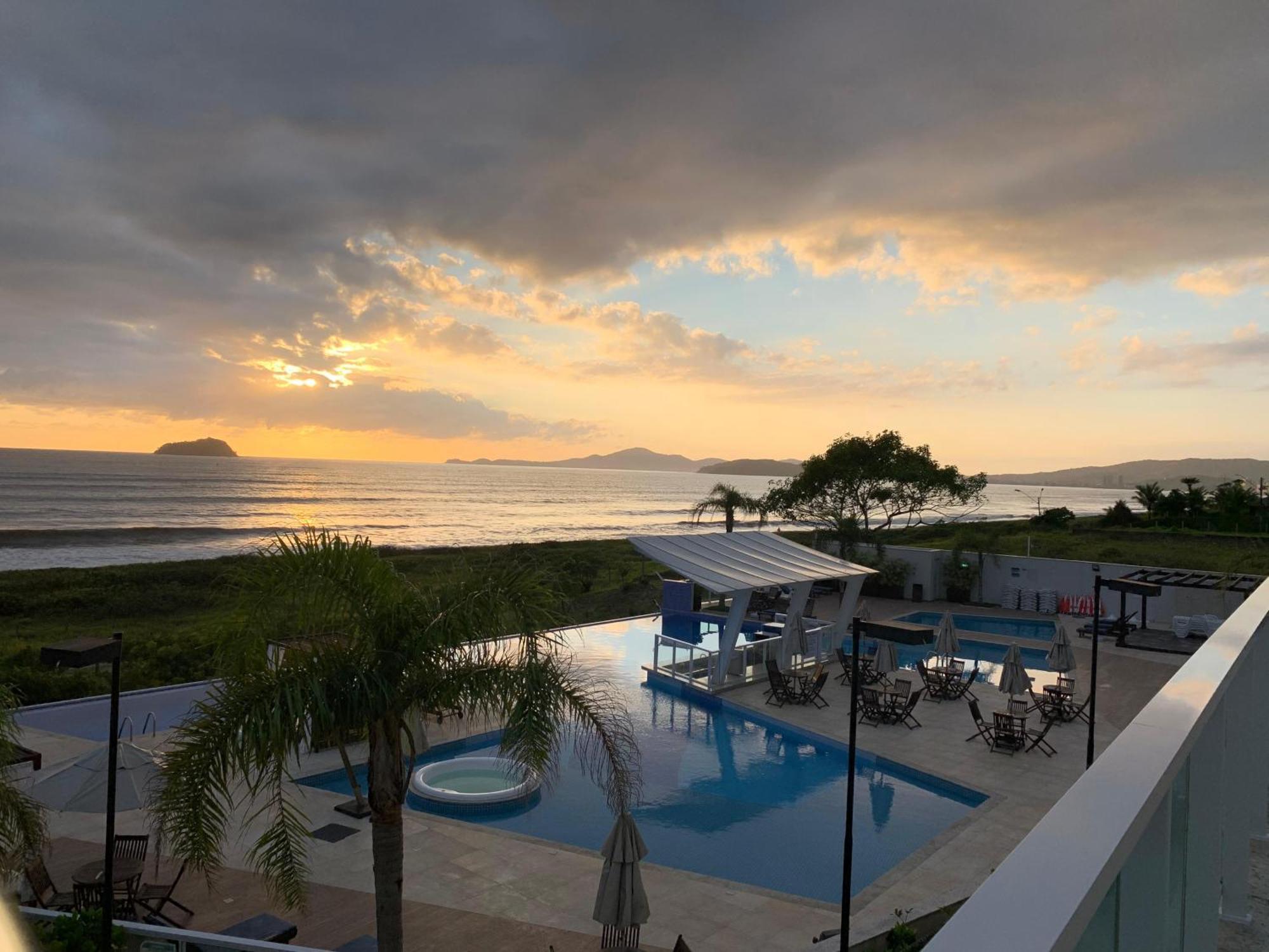 Bali Beach Home Club Rogga Beira Mar - Balneario Picarras Luaran gambar